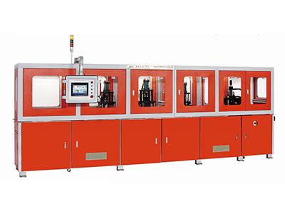 Machine de fabrication de boîte de forme irrégulière